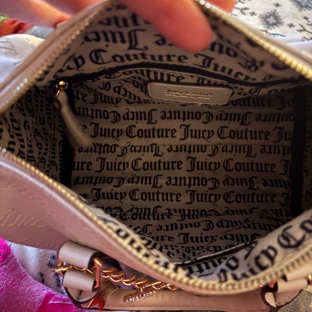 NWOT Juicy Couture White Gold Satchel with Elegant Design. Amazing bag!! - Picture 9 of 10